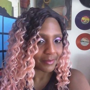 Meet your Posher, Kat